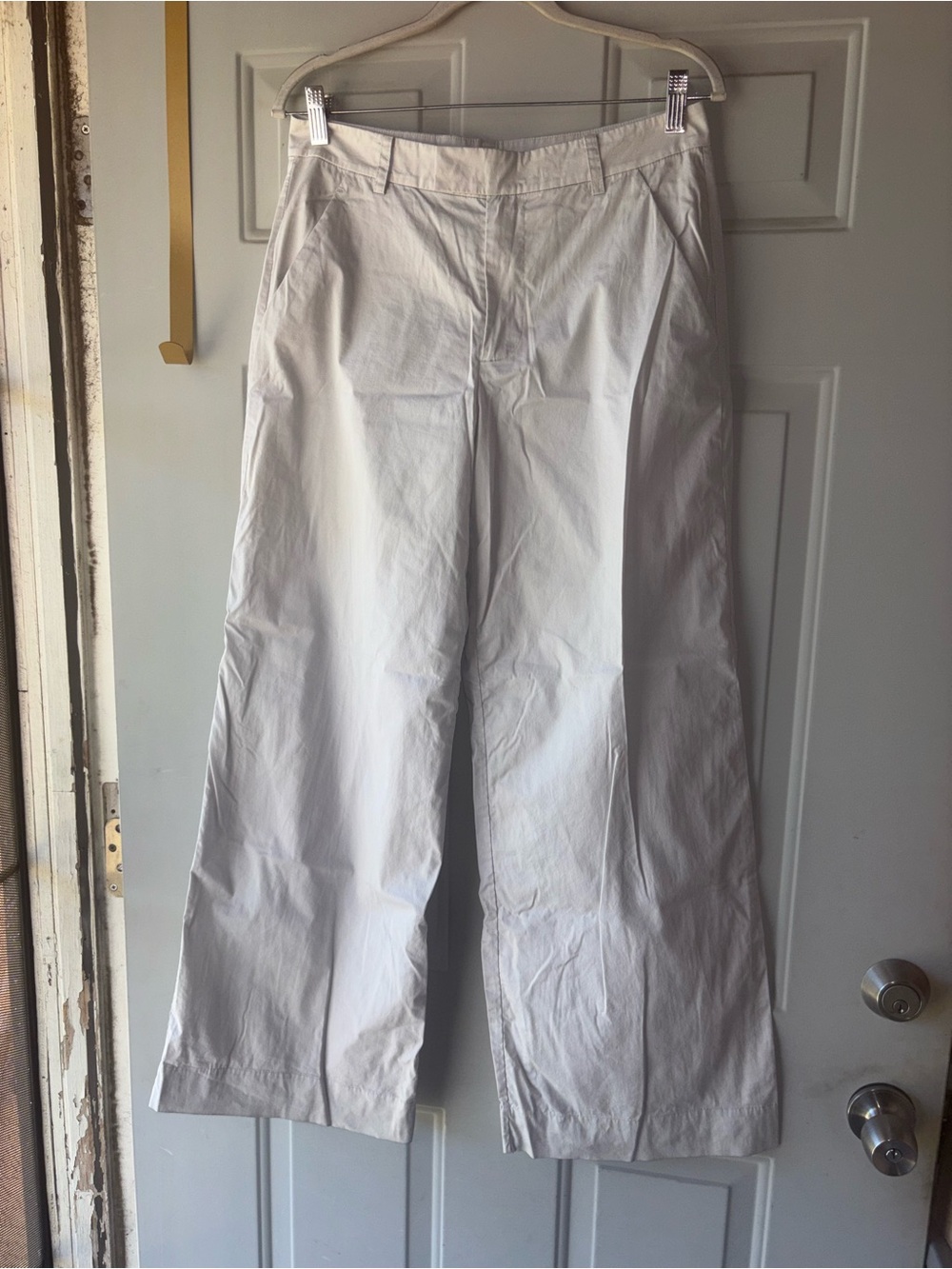 Khy beige wide leg pants size 4